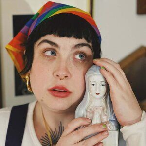 Meet your Posher, Lillie